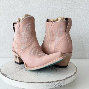 Lane Gallatin Womens Cowboy Bootie Pink Leather Western Short Boots Snip Toe 8.5